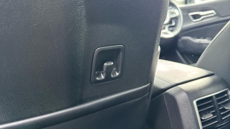 Kia Sportage 1.6T GDi 207 HEV 3 5dr Auto Hybrid Estate